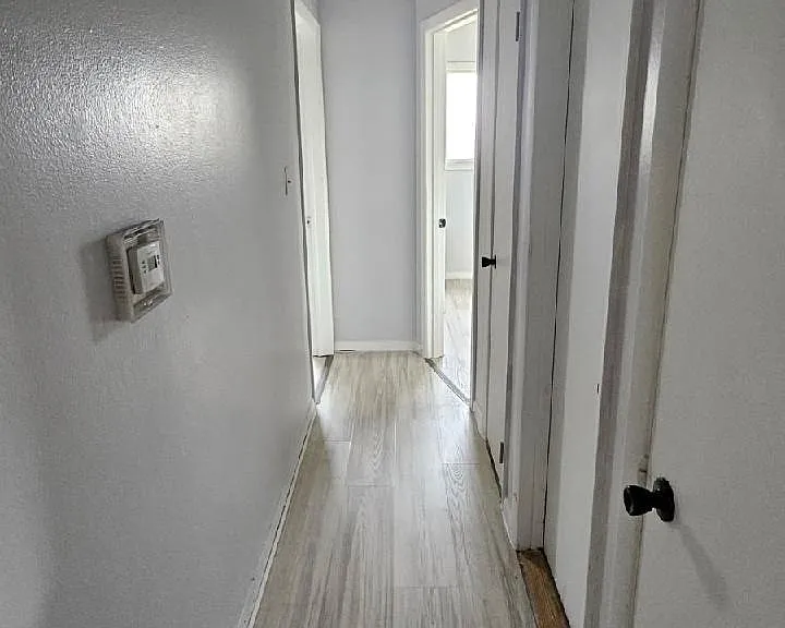 235 12th St #2A — Photo 5