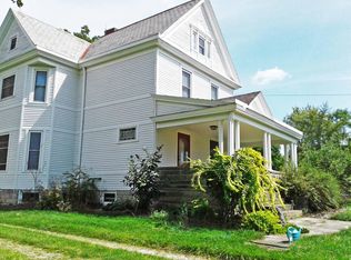 4427 Center Rd #UP, Brunswick, OH 44212