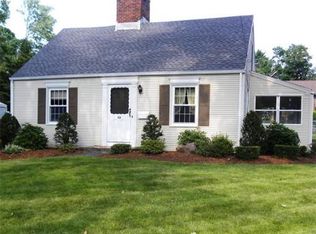 53 Mayflower Rd, Springfield, MA 01118