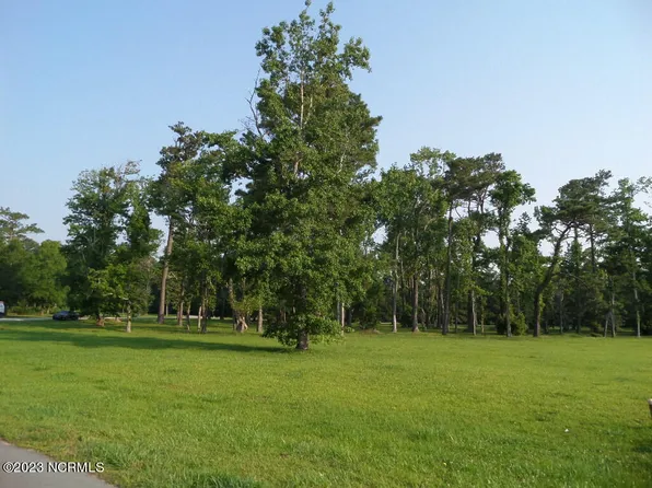 3010 Maritime Drive, Oriental, NC 28571