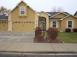 3797 N Elsinore, Meridian, ID 83642
