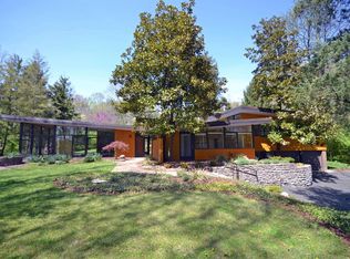 5 Stevenson Ln, Cincinnati, OH 45206