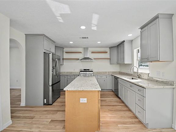 4th image of 4948 CROMEY ROAD