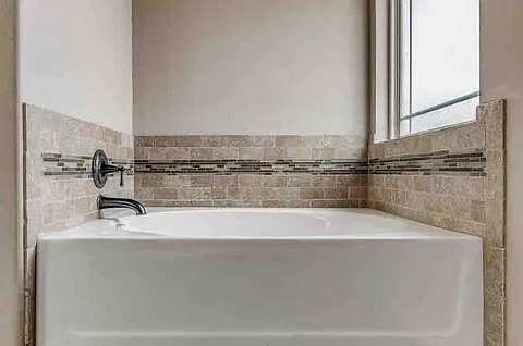 12421 Edison Dr — Photo 7