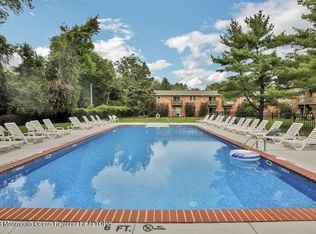 96 East Ave APT 58, Atlantic Highlands, NJ 07716