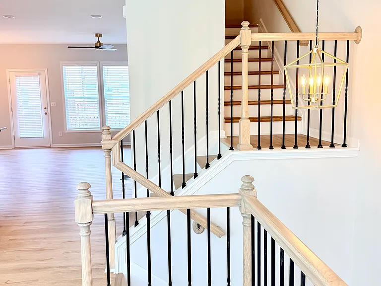 860 Sunset Park Dr — Photo 16