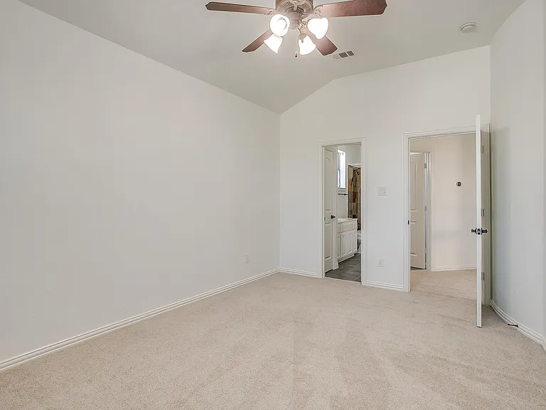 8201 Choctaw Ln — Photo 21