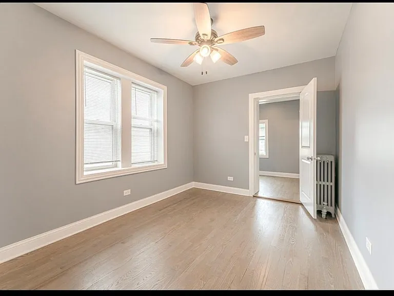 8602 S Yates Blvd — Photo 2