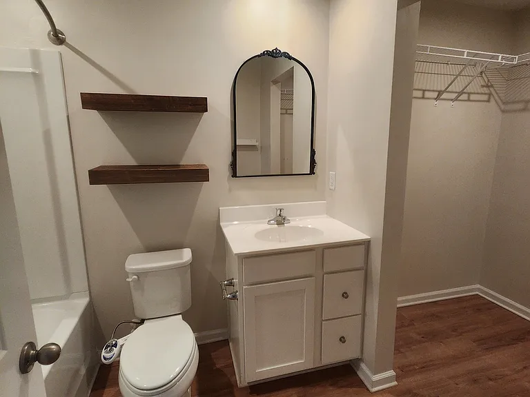 525 Hampton Townes Dr — Photo 17