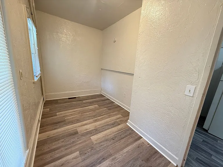 313 W Ganson St — Photo 6