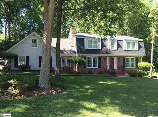 101 Stonehedge Dr, Greenville, SC 29615