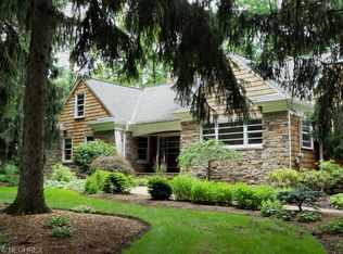 80 Meadowhill Ln, Moreland Hills, OH