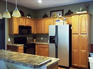 2nd image of 2409 Wildwood Ln