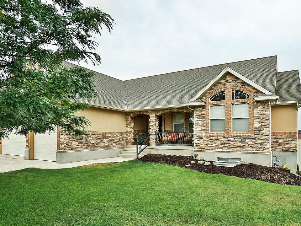 1st image of 1376 W Jordan Hills Dr