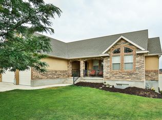 1376 W Jordan Hills Dr, South Jordan, UT 84095
