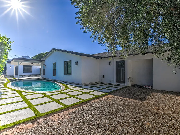 6929 E Mariposa Dr — Photo 42