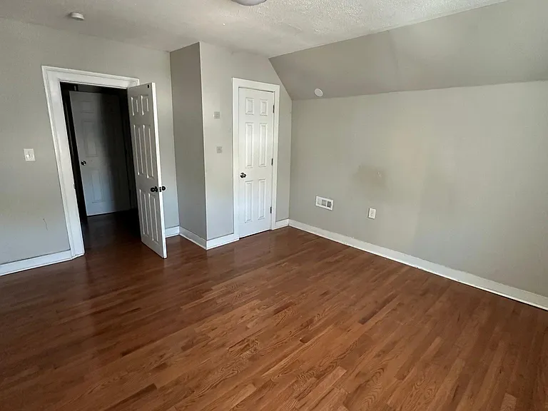198 Wolcott St #2 — Photo 7