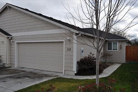1st image of 113 Cottonwood Dr