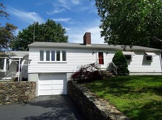 5 Meadow Rd, Westborough, MA 01581