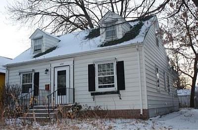 1st image of 3855 Russell Ave N