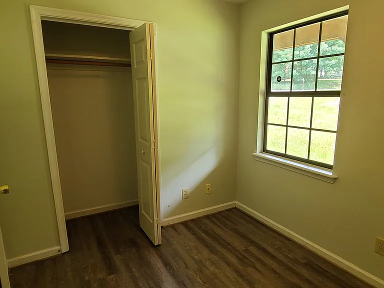 501 Jefferson Woods Dr — Photo 7