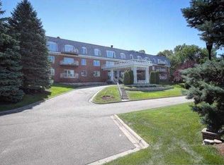 8651 Basswood Rd UNIT 106, Eden Prairie, MN 55344