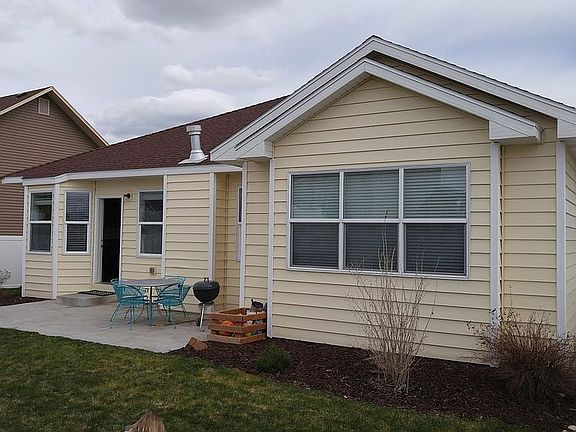 3rd image of 2870 Mary Dr
