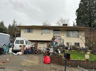 9220 SE Sun Crest Dr, Happy Valley, OR 97086