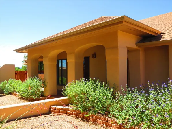 37 County Road 38, Alcalde, NM 87511