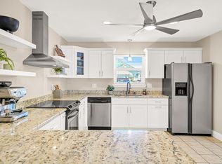 207 Beach Dr APT A, Destin, FL 32541