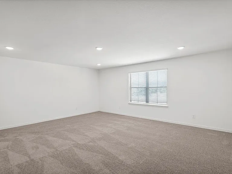 1425 Cole Estates Dr — Photo 31