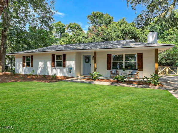 4 Bobwhite Ct, Beaufort, SC 29907