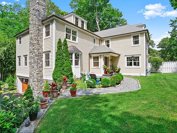 2nd image of 80 Brookside Dr