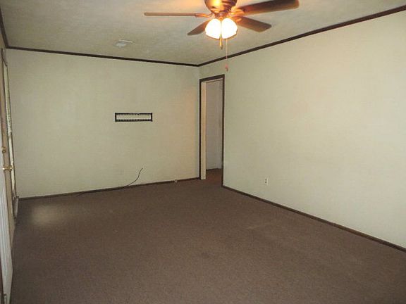 5th image of 29 Jefferson Ave