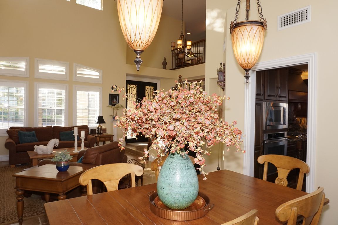 next background image