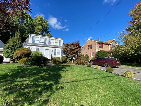 4th image of 227 Rahway Ave
