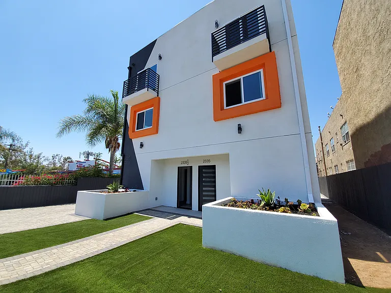 2337 1/2 Crenshaw Blvd #2337-1/2 — Photo 22