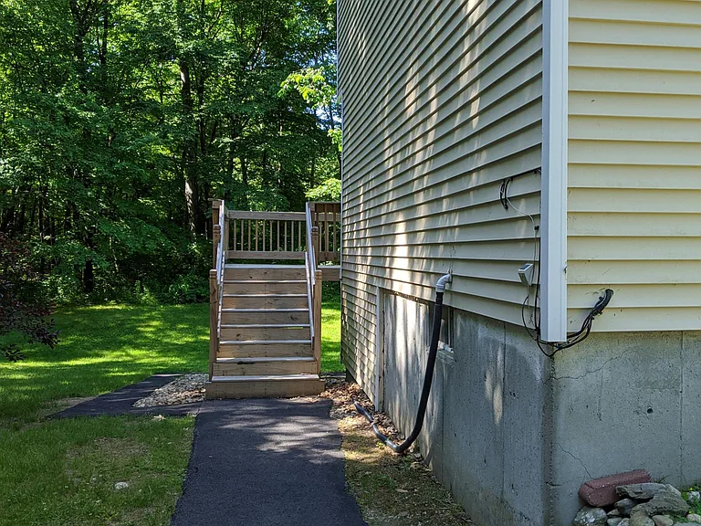 Desforge Ln — Photo 5