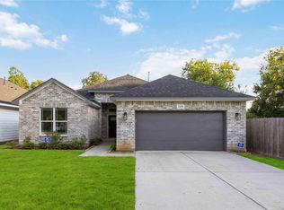 3405 Rebecca St, Houston, TX 77021