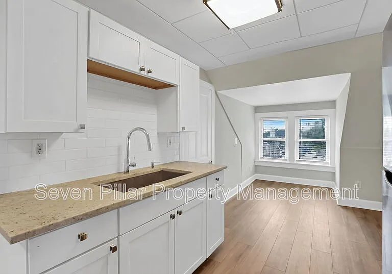 1801 N 4th St — Photo 6