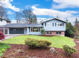 6480 Caldwell Rd, Gladstone, OR 97027