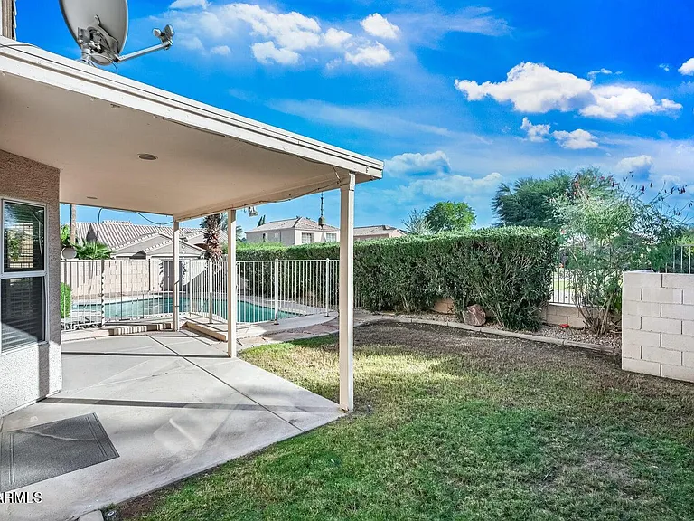 6191 W Shannon St — Photo 34