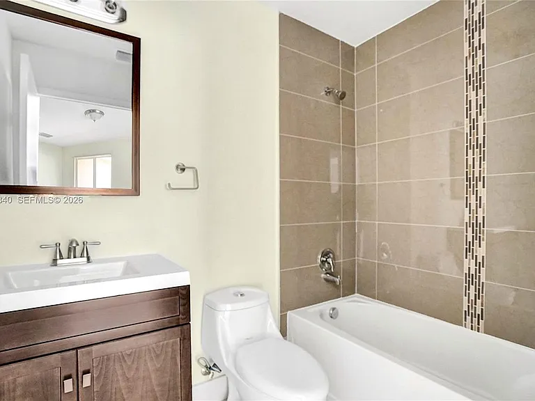 4643 NW 15th Ct #2 — Photo 5