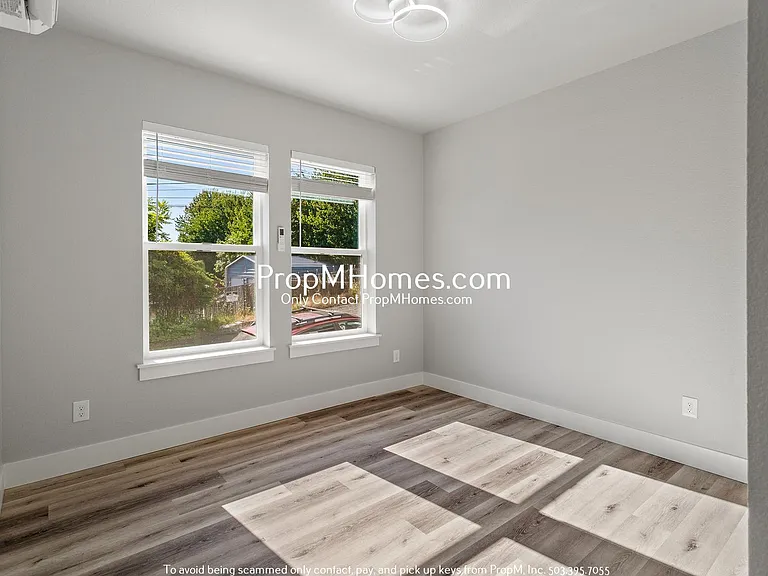 The Village at Multnomah — Photo 81