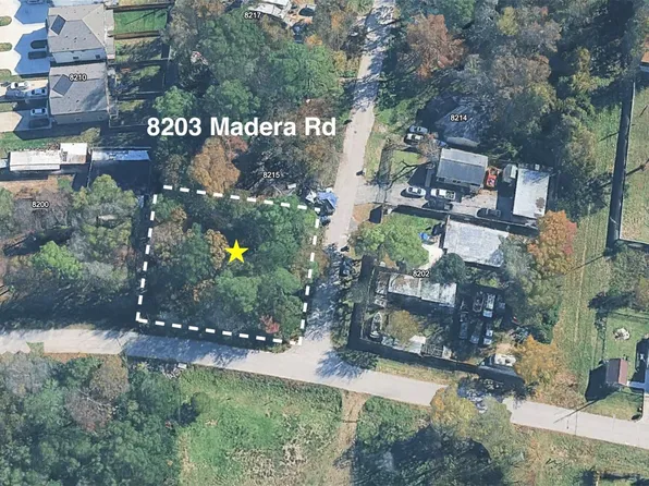 8203 Madera Rd, Houston, TX 77078