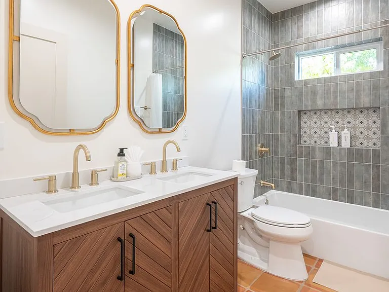 613 W Olive Ave #1 — Photo 39
