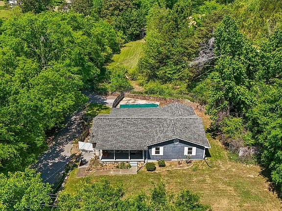 3rd image of 7339 S Dent Rd
