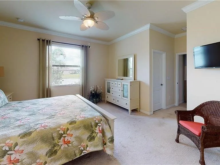 20578 Buono Ct — Photo 10