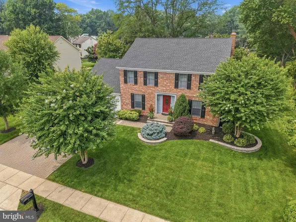 22 Saint Anthony Ct, Cherry Hill, NJ 08003