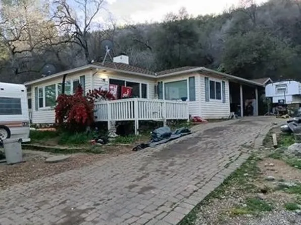 38742 Highway 41, Oakhurst, CA 93644